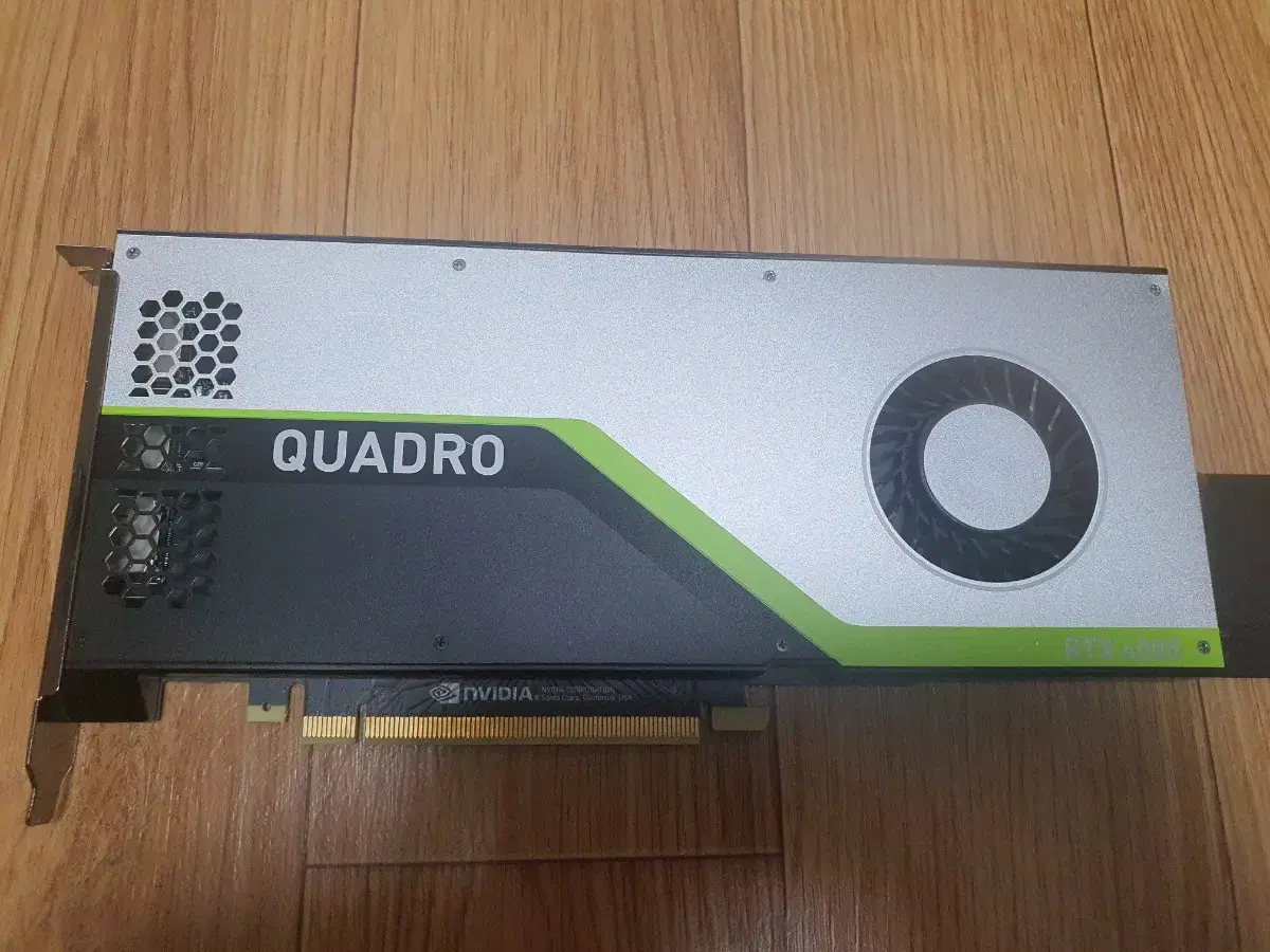 NVIDIA 쿼드로 RTX 4000 판매